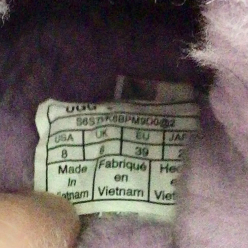 UGG super fluff
