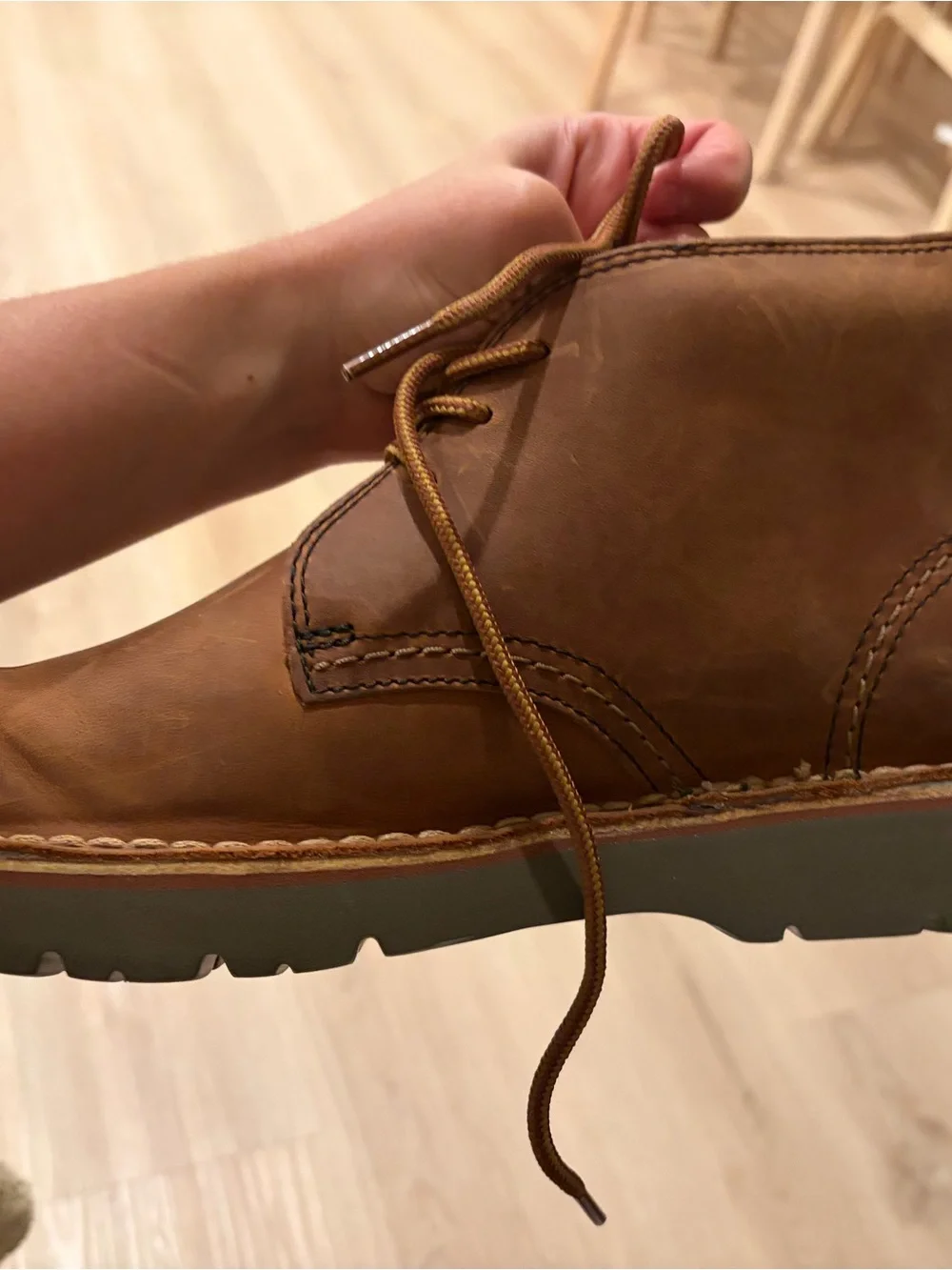 Clarks smooth tan