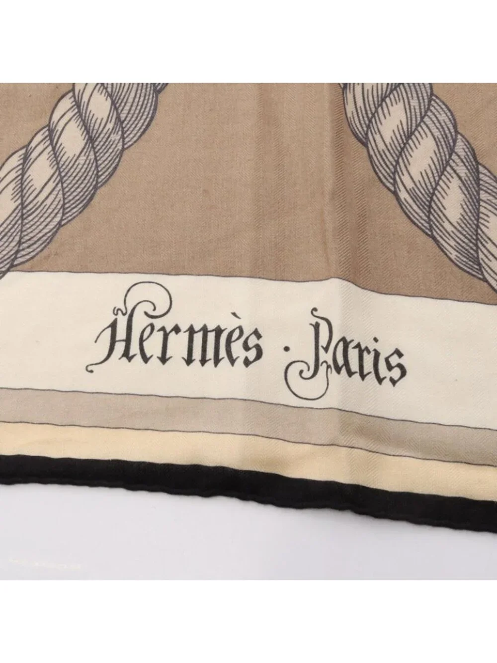 Hermes there are