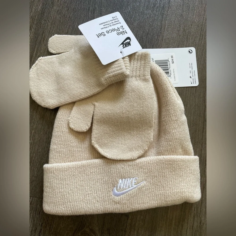 Nike Toddler Size 2T-4T Hat and Mittens 2 Piece Set Sanddrift Winter Fall NWT