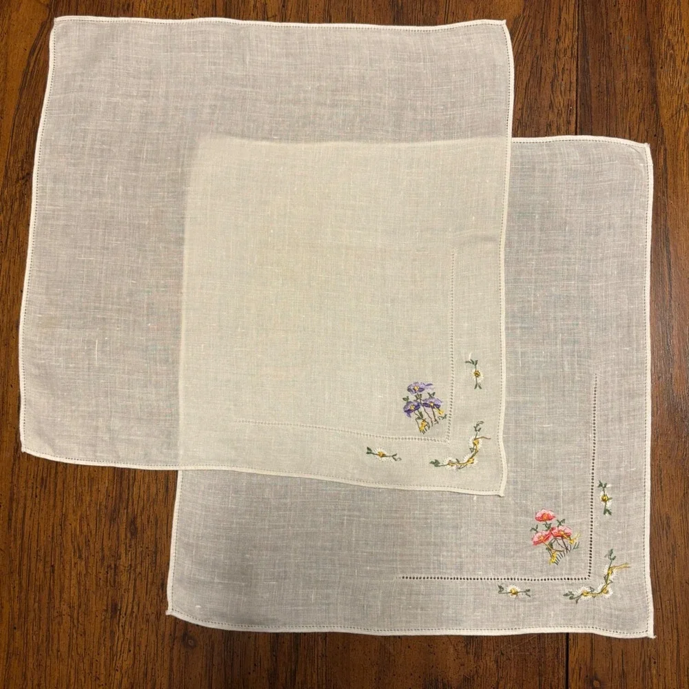 Vintage White Hand Embroidered Floral Linen Ladder Stitch Handkerchief Set 2pc