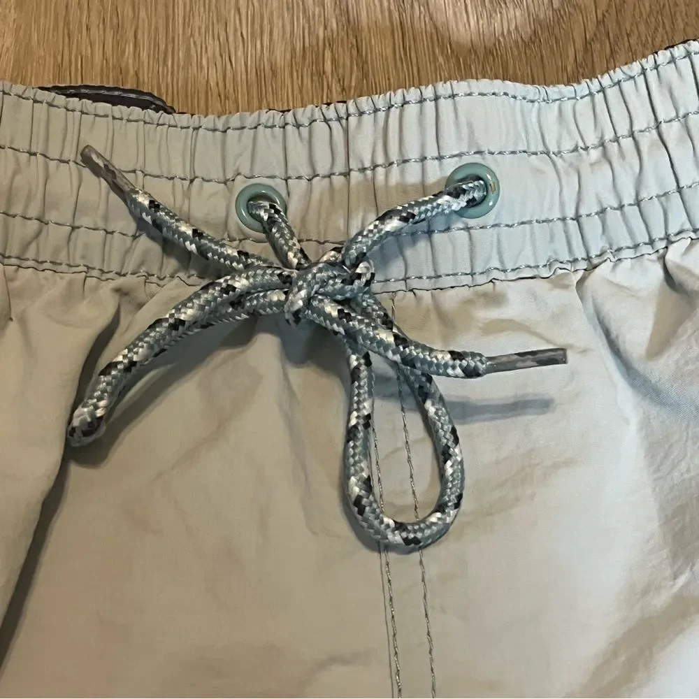 Goodfellow & Co size medium