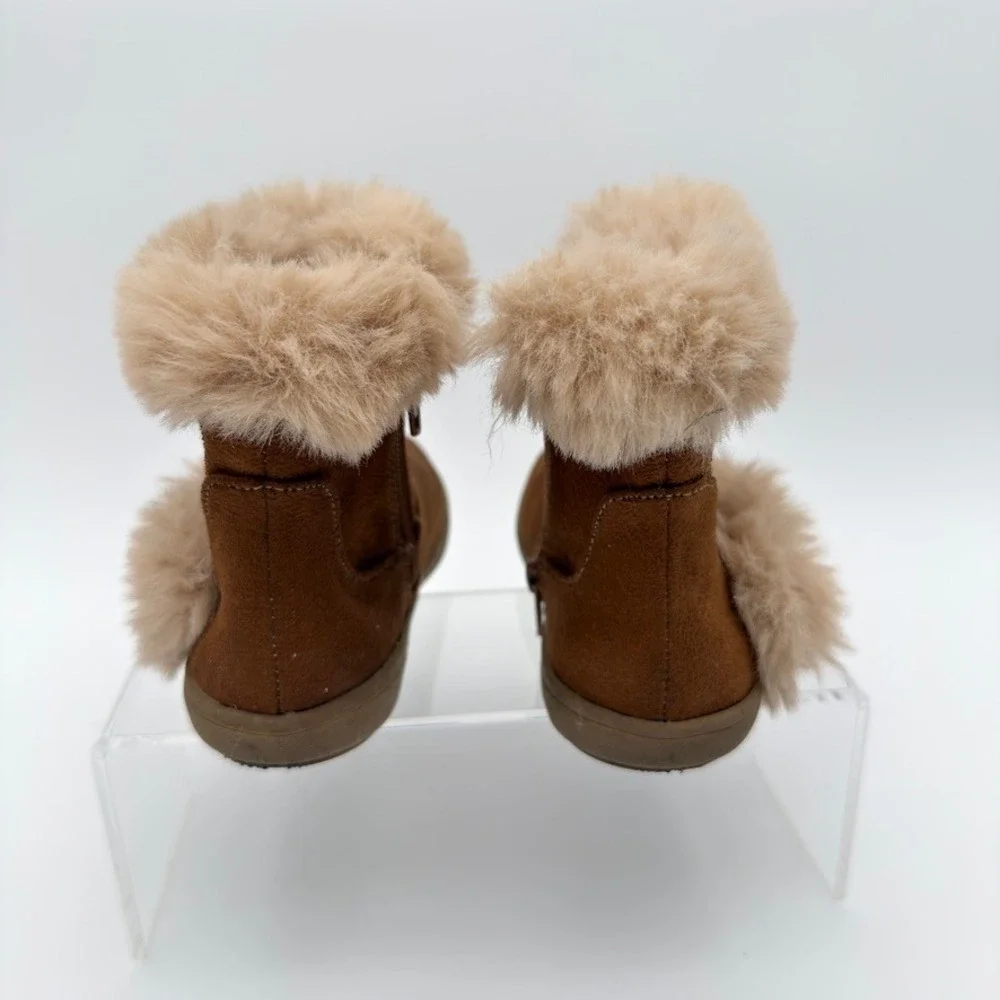 Celia Lil Kitty Kids Brown Faux Fur Cat Pom Pom Boots Size 9M