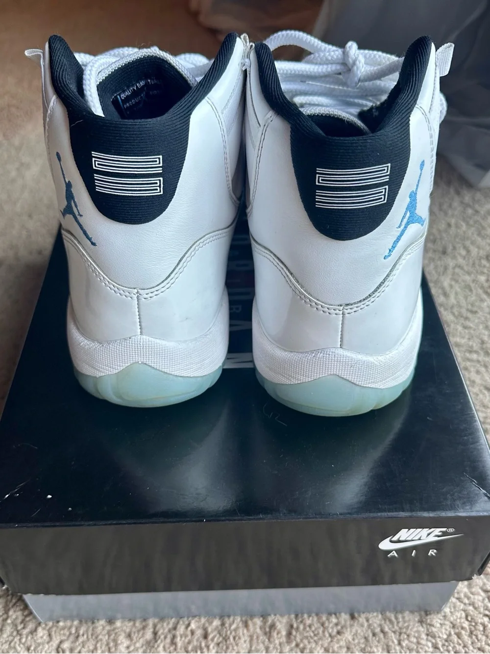 Jordan jordans white