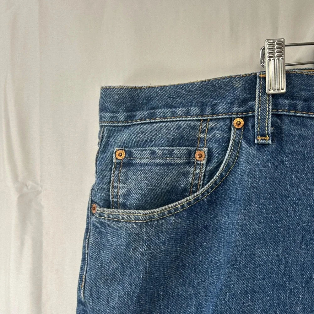 Levis levi 550
