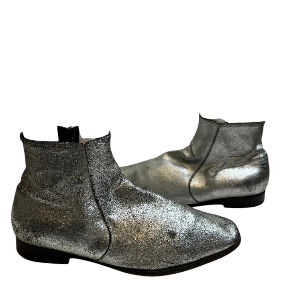 Tom Ford distress size
