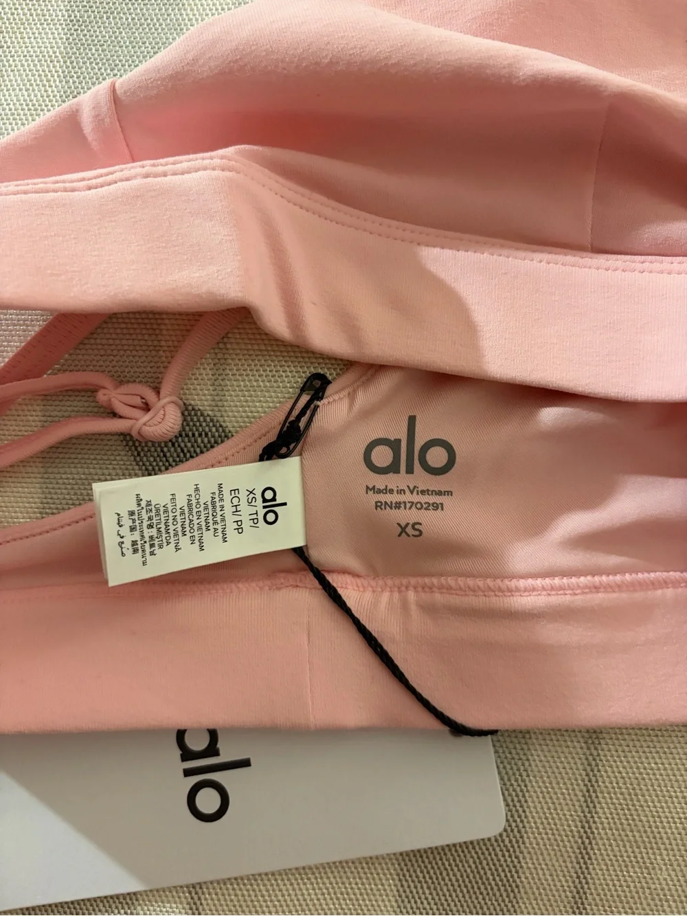 ALO Yoga new tags