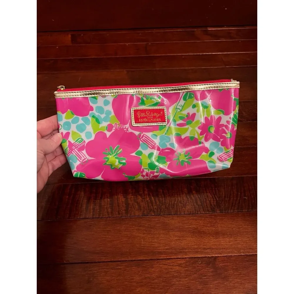 ✨Lilly Pulitzer Estée Lauder Cosmetic bag‎