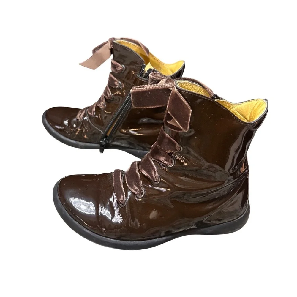 Mod8 Patent Leather Boots Kids Size 30 Brown‎ Good Velvet Ribbon Lace Zip Combat