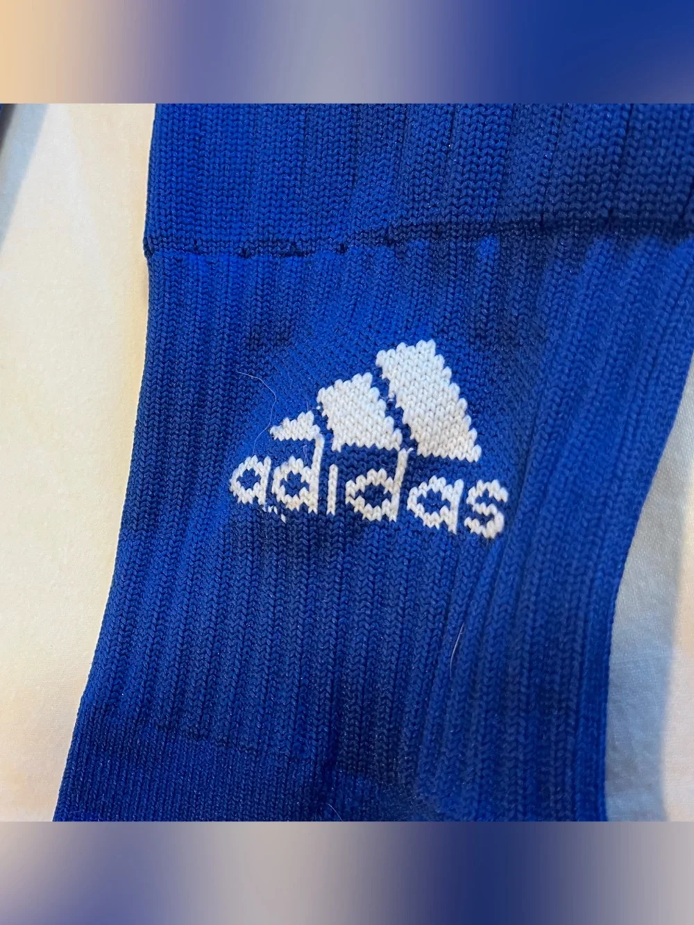 adidas classic knee