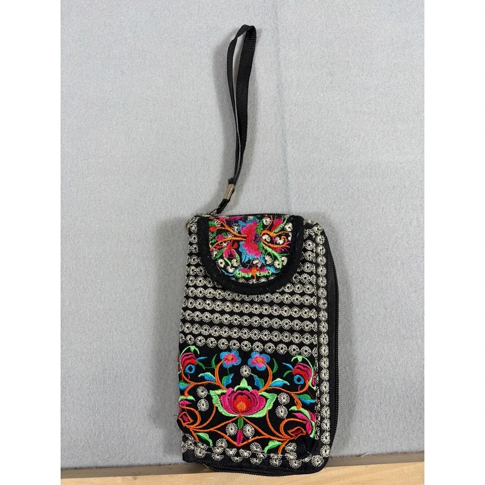 Boho Floral Embroidered Wristlet‎ Wallet Phone Case Black Canvas Folk Art Style