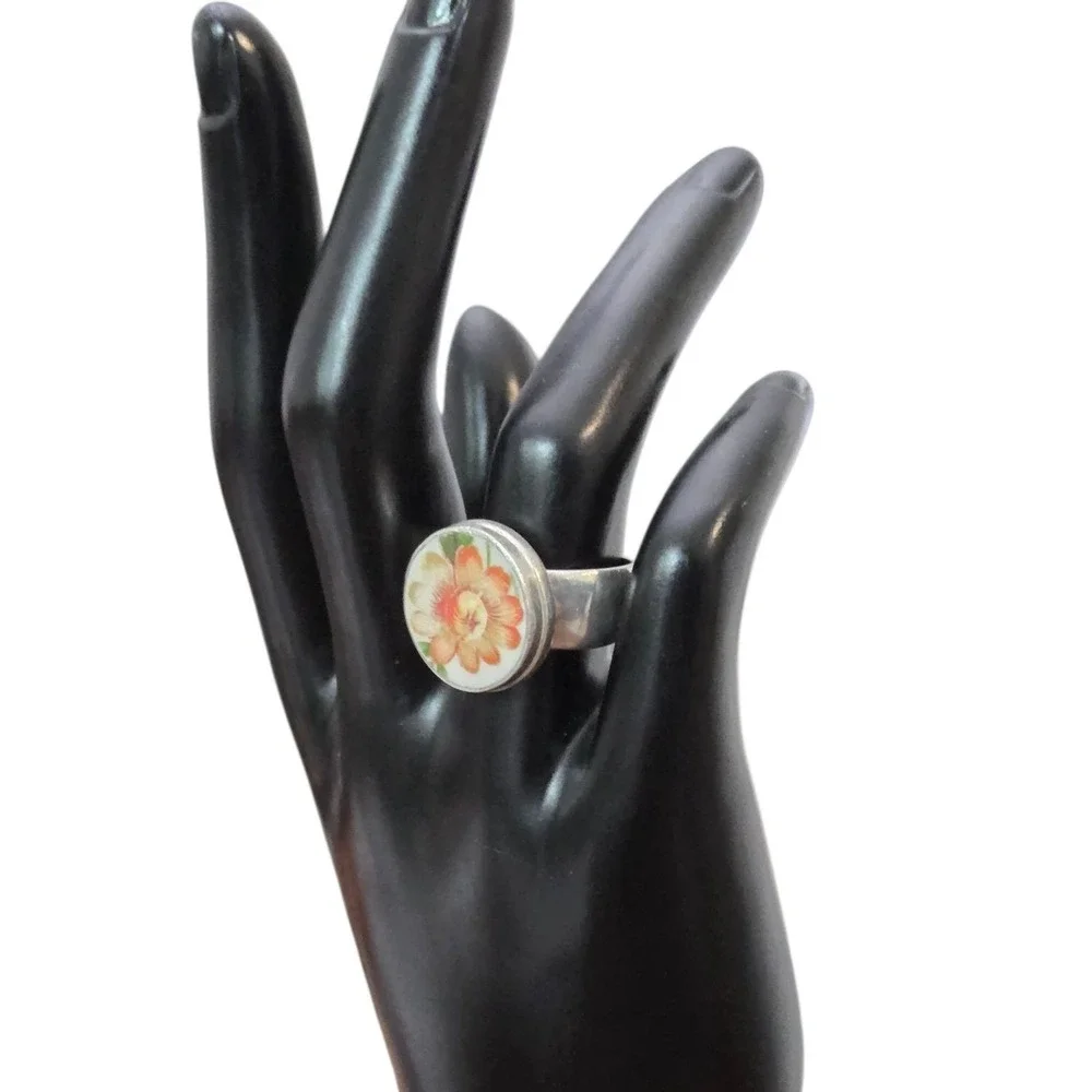cannot decipher makers mark vintage ring
