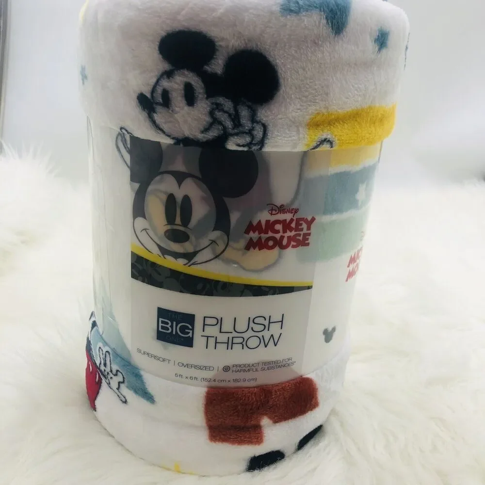 Disney's Oversized Supersoft Printed Plush Throw by The Big One Mickey Shapes‎