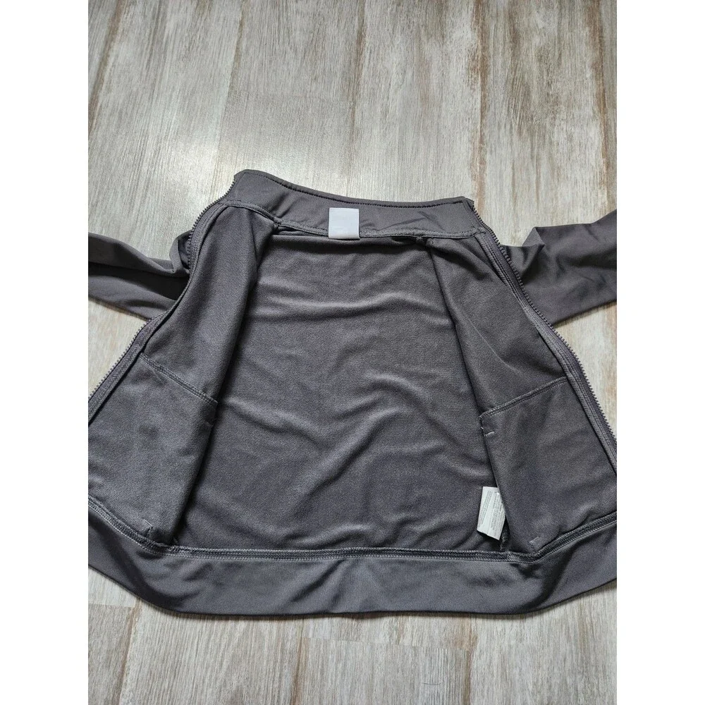 Nike no known