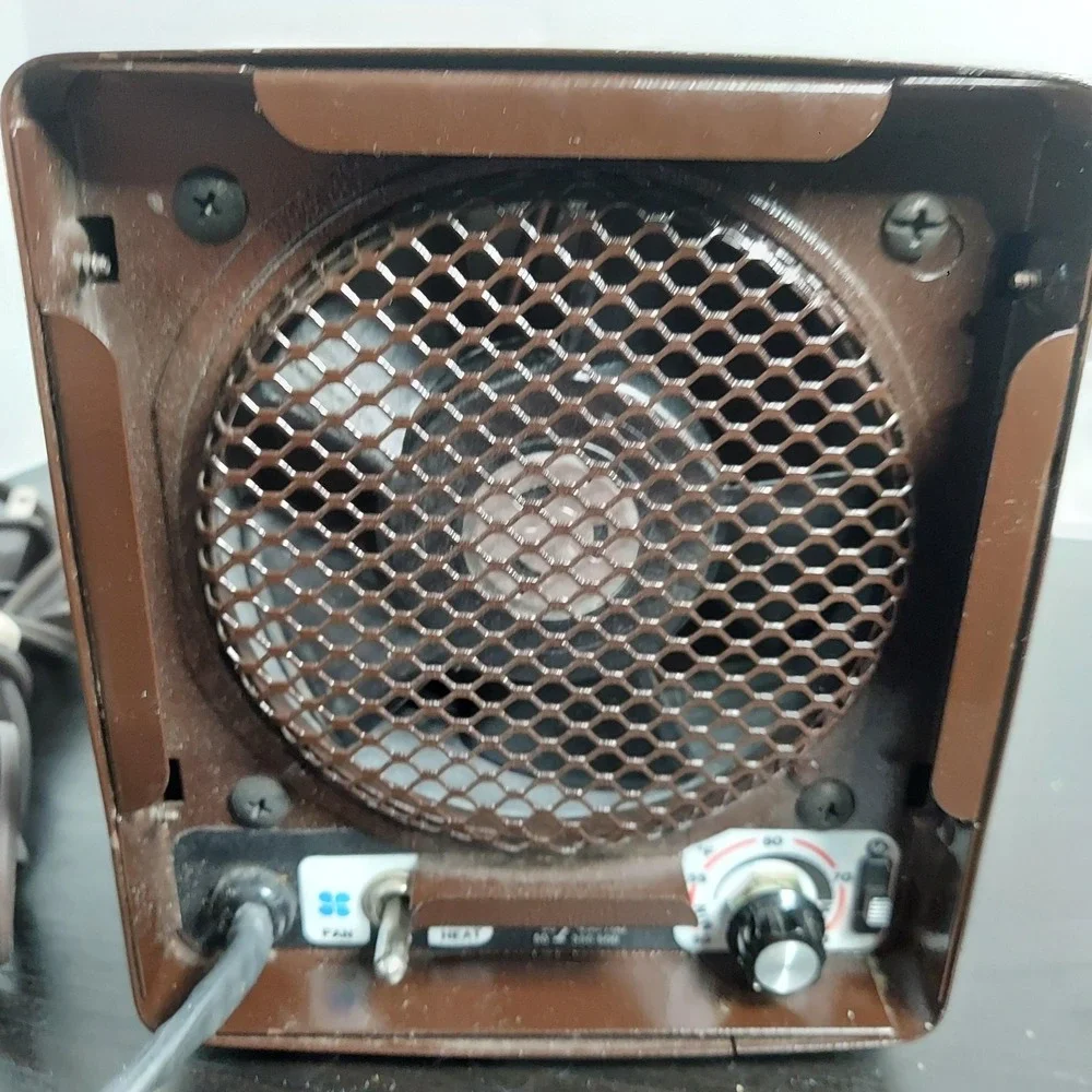 Pelonis brand model