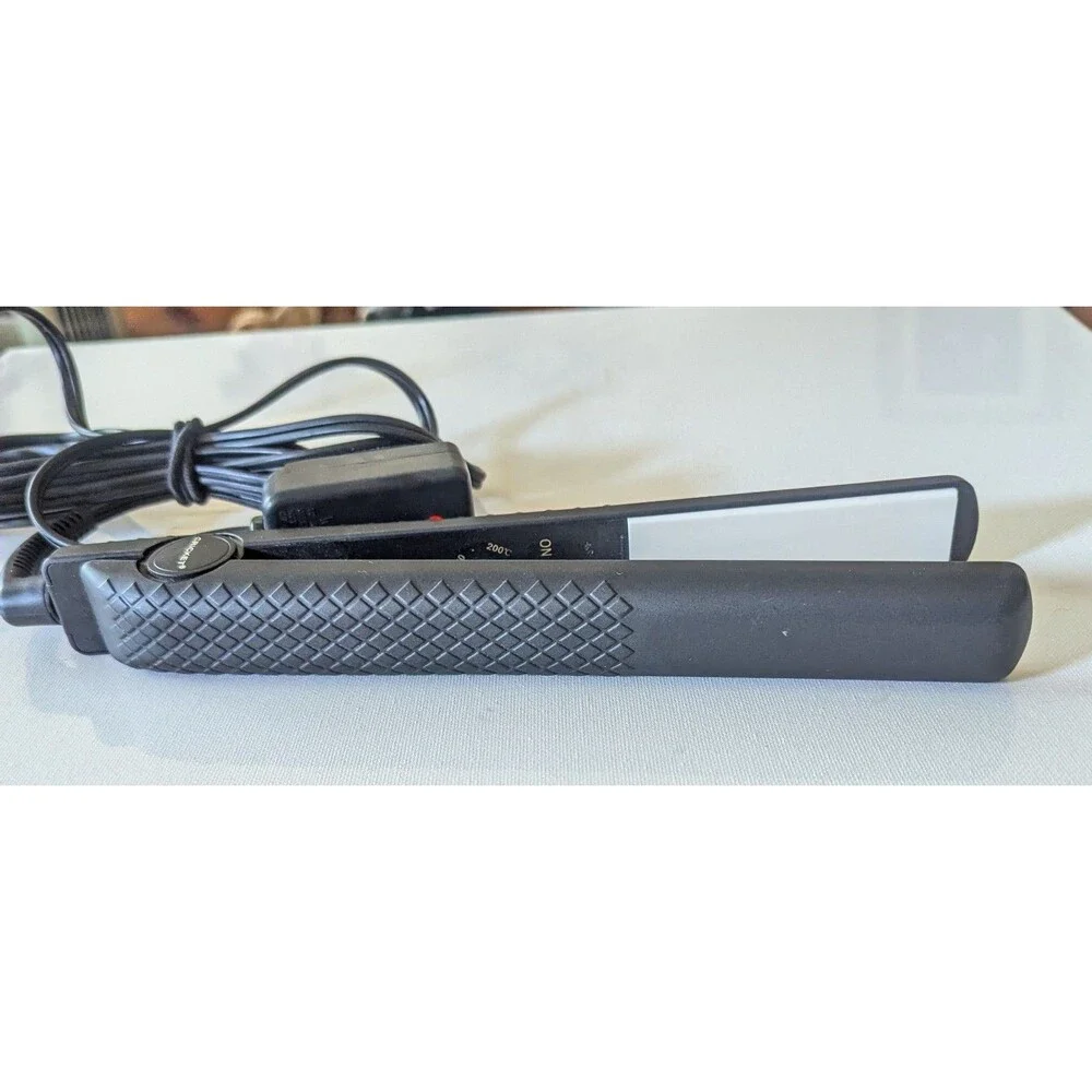 Cricket ceramic straightening
