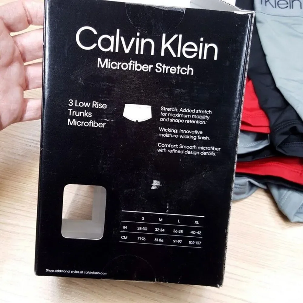 Calvin Klein calvin klein