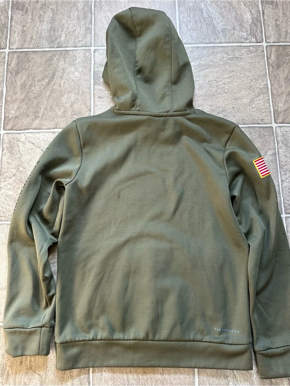 Nike hooded pullover