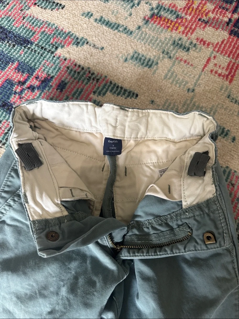 GAP relaxed straight