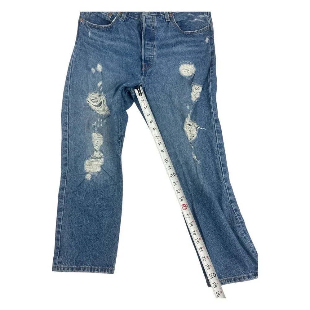Levis modern take