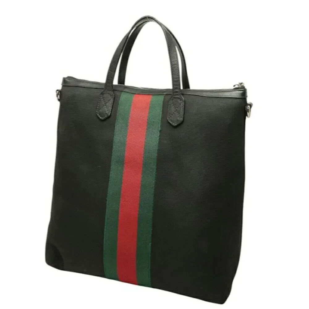 Gucci delivery duty