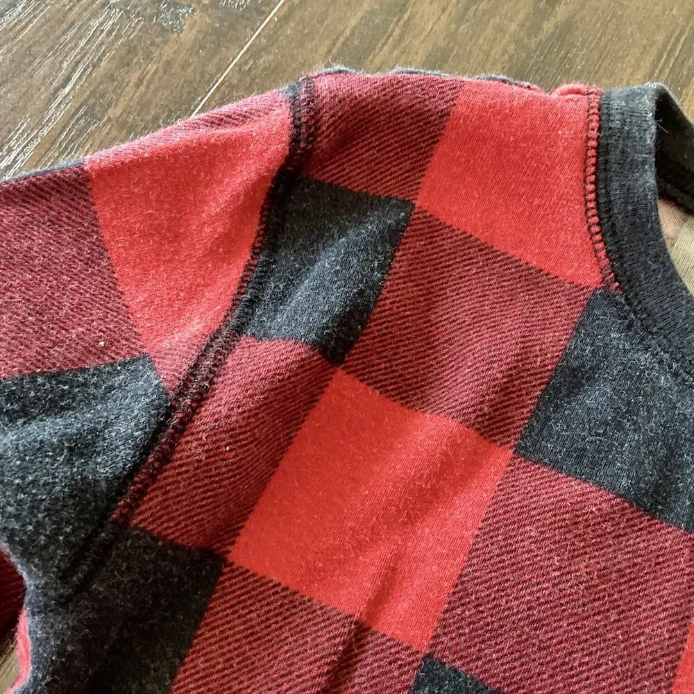 Old Navy red buffalo