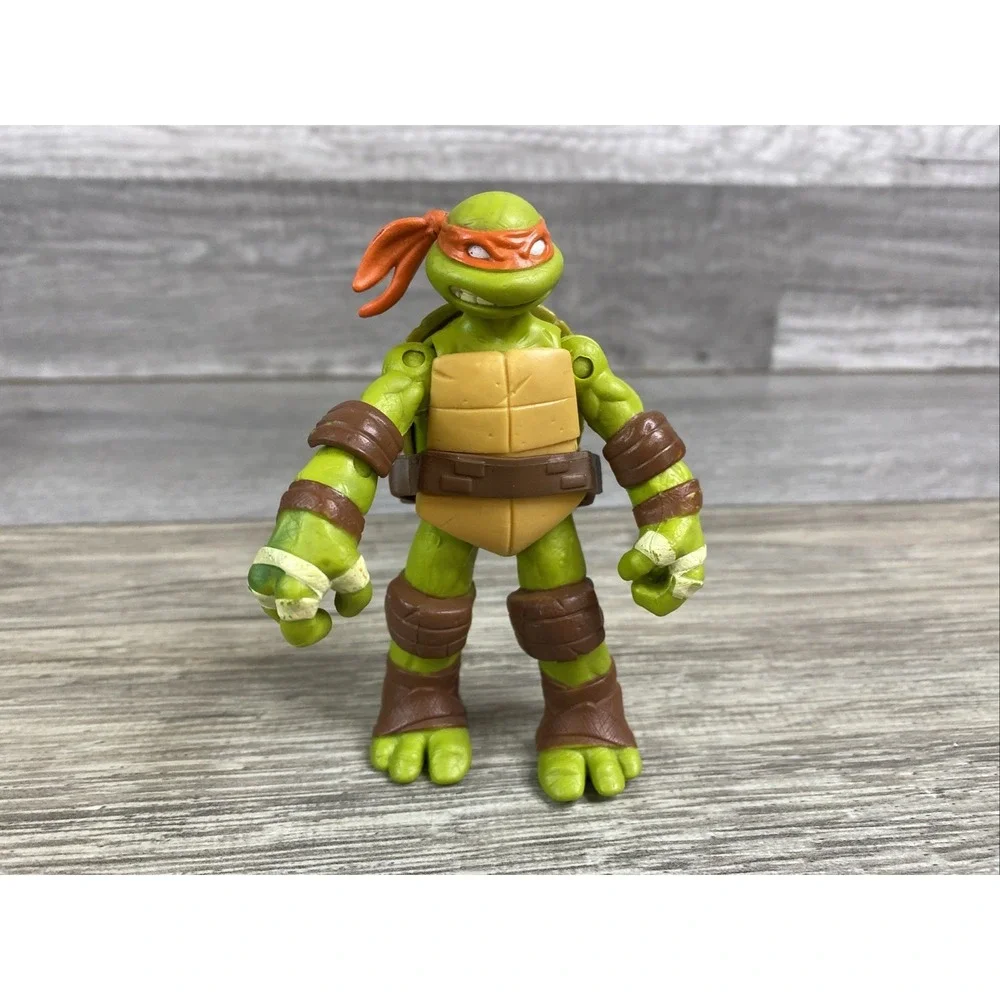Teenage Mutant Ninja Turtles Michelangelo TMNT 4.5