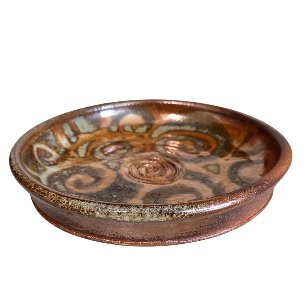 Sarah Dudgeon art pottery