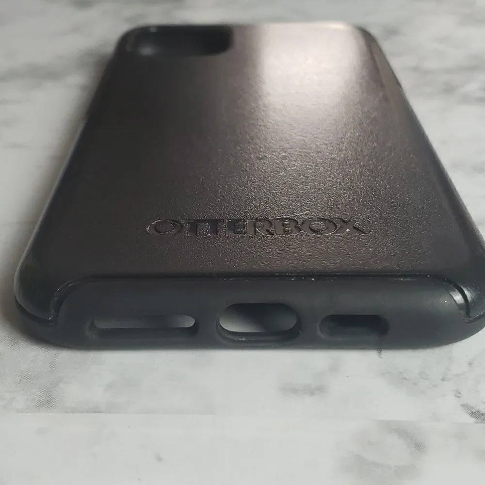 OtterBox iphone 11