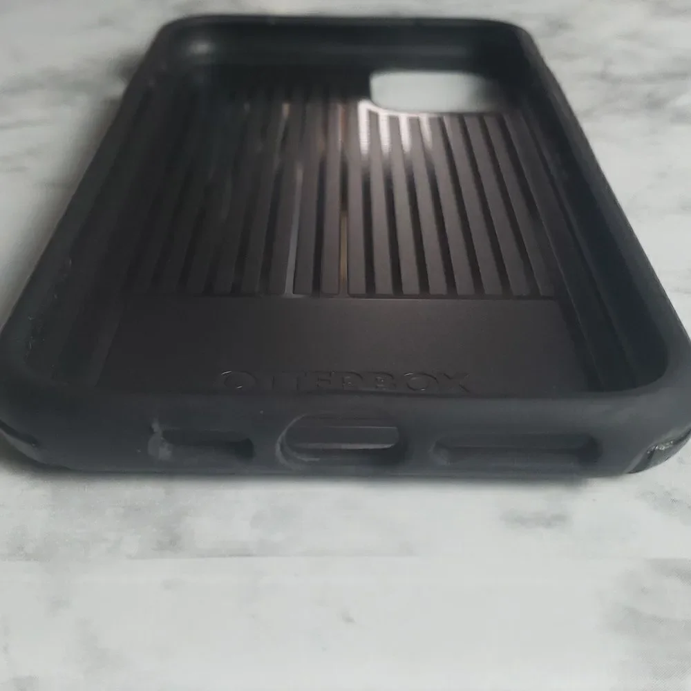 OtterBox iphone 11