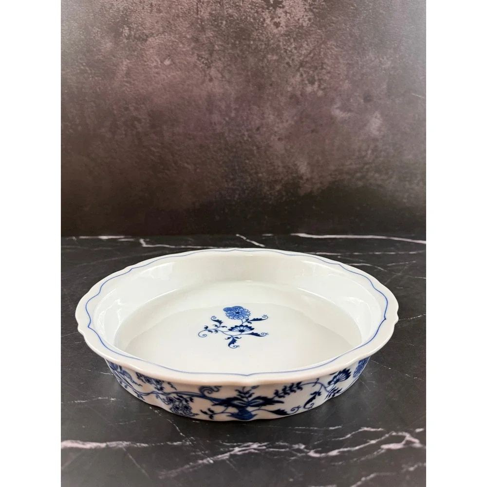 Blue Danube vtg blue