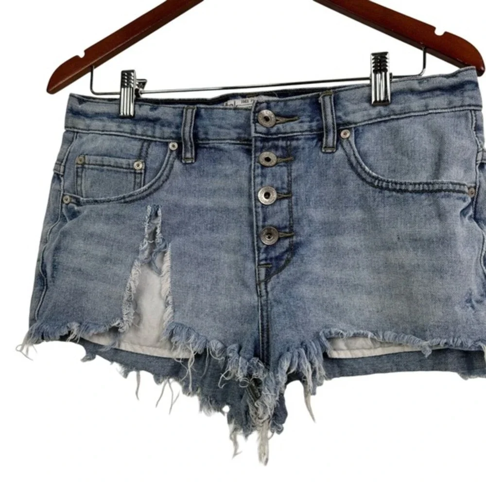 Free People 28 we shipping