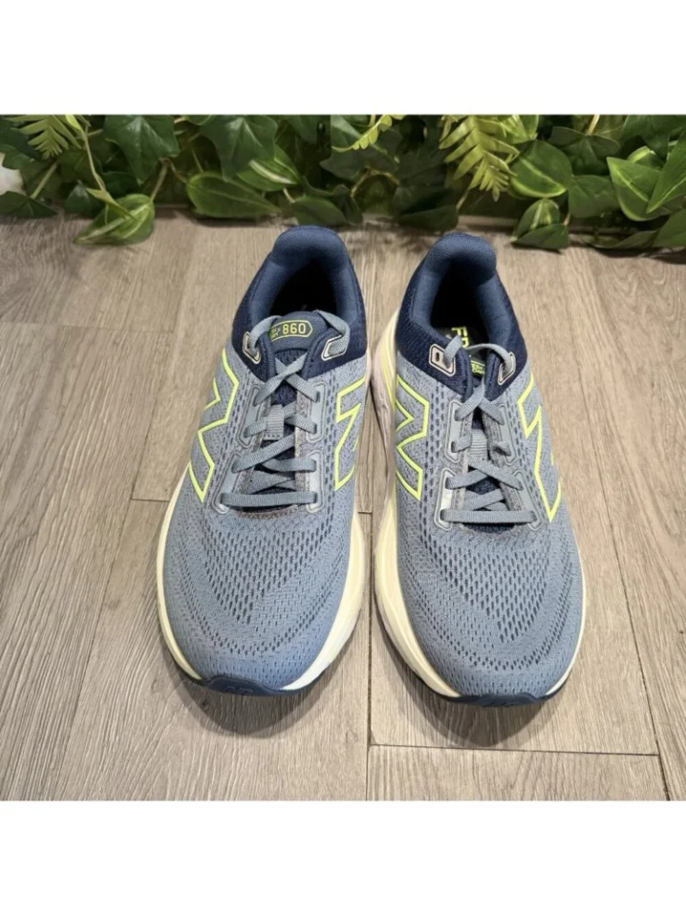 New Balance Fresh Foam X 860 Running Shoes Womens 10 D Blue Navy Stability