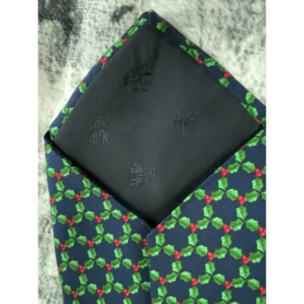 Brooks Brothers description festive