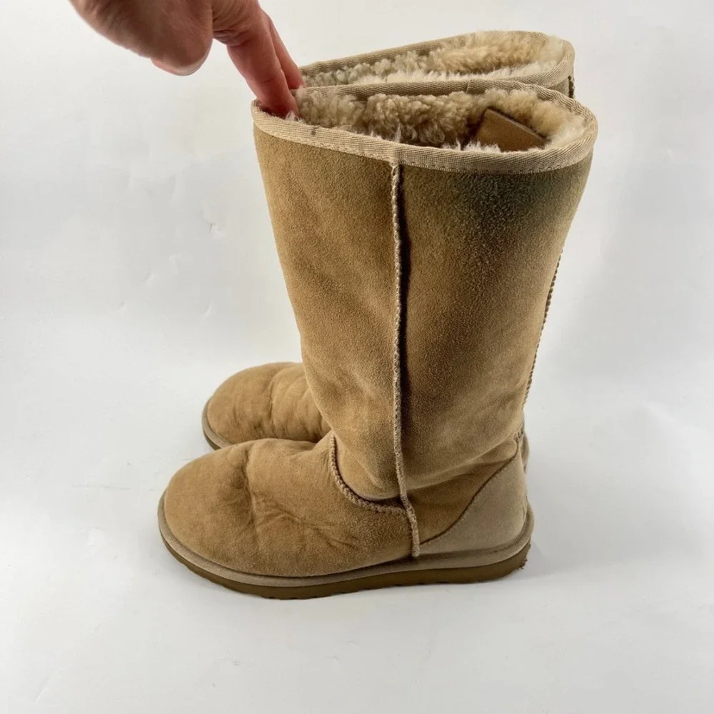 UGG classic tall