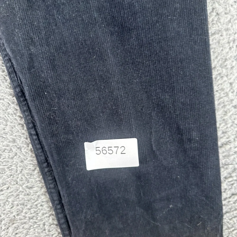 Levis help ship wear