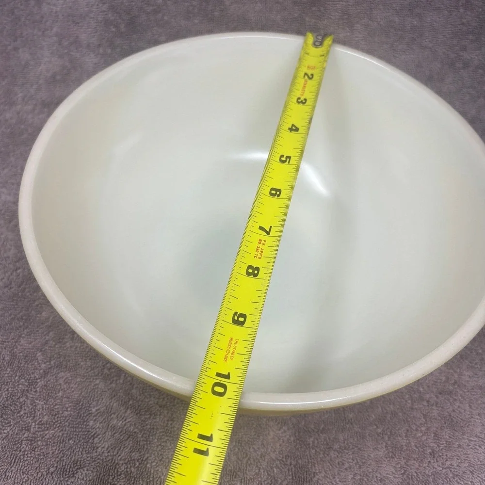 Pyrex vintage 1940s