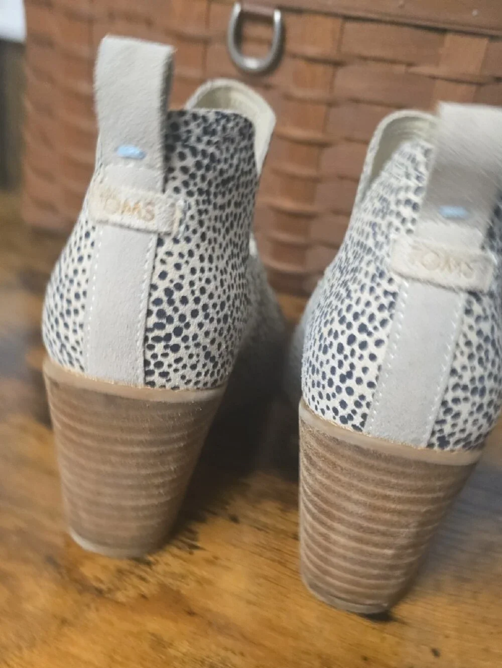 Toms wedge ankle