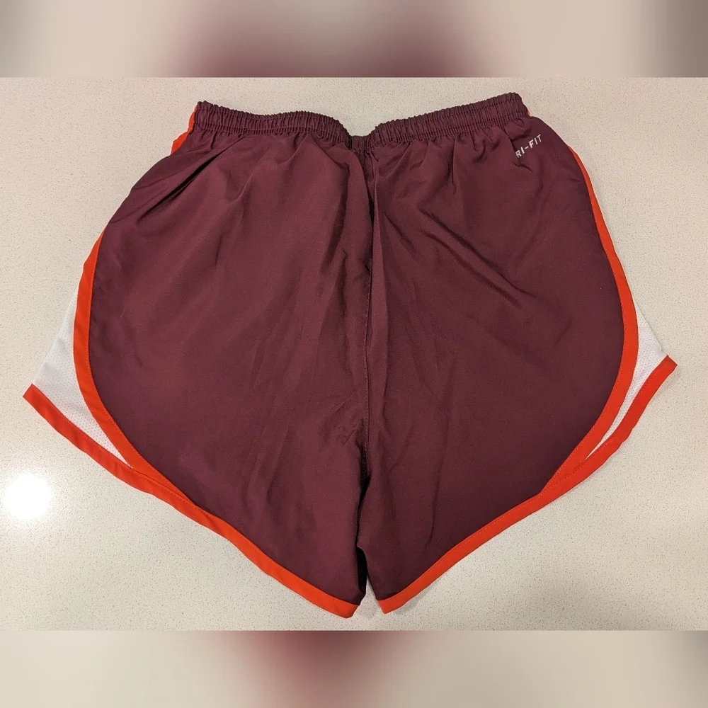 Nike tempo running
