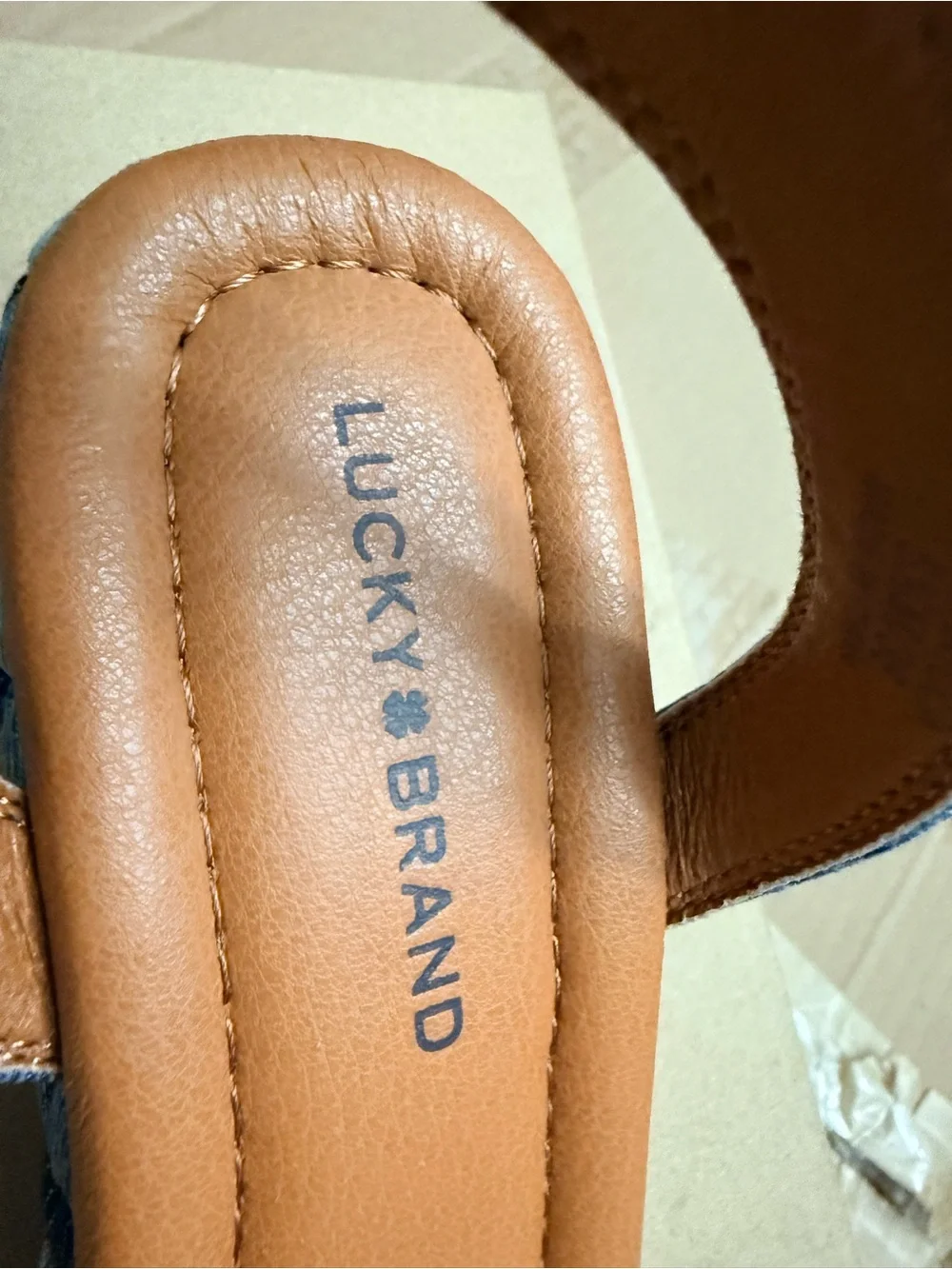 Lucky Brand casual wedge