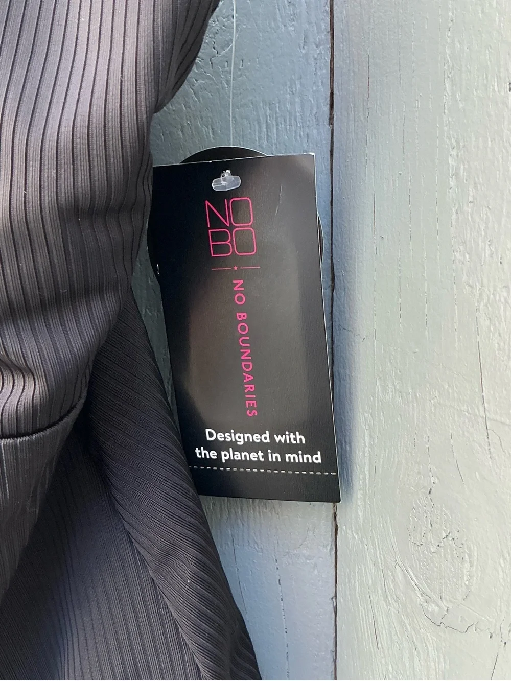 No Boundaries black ribbed