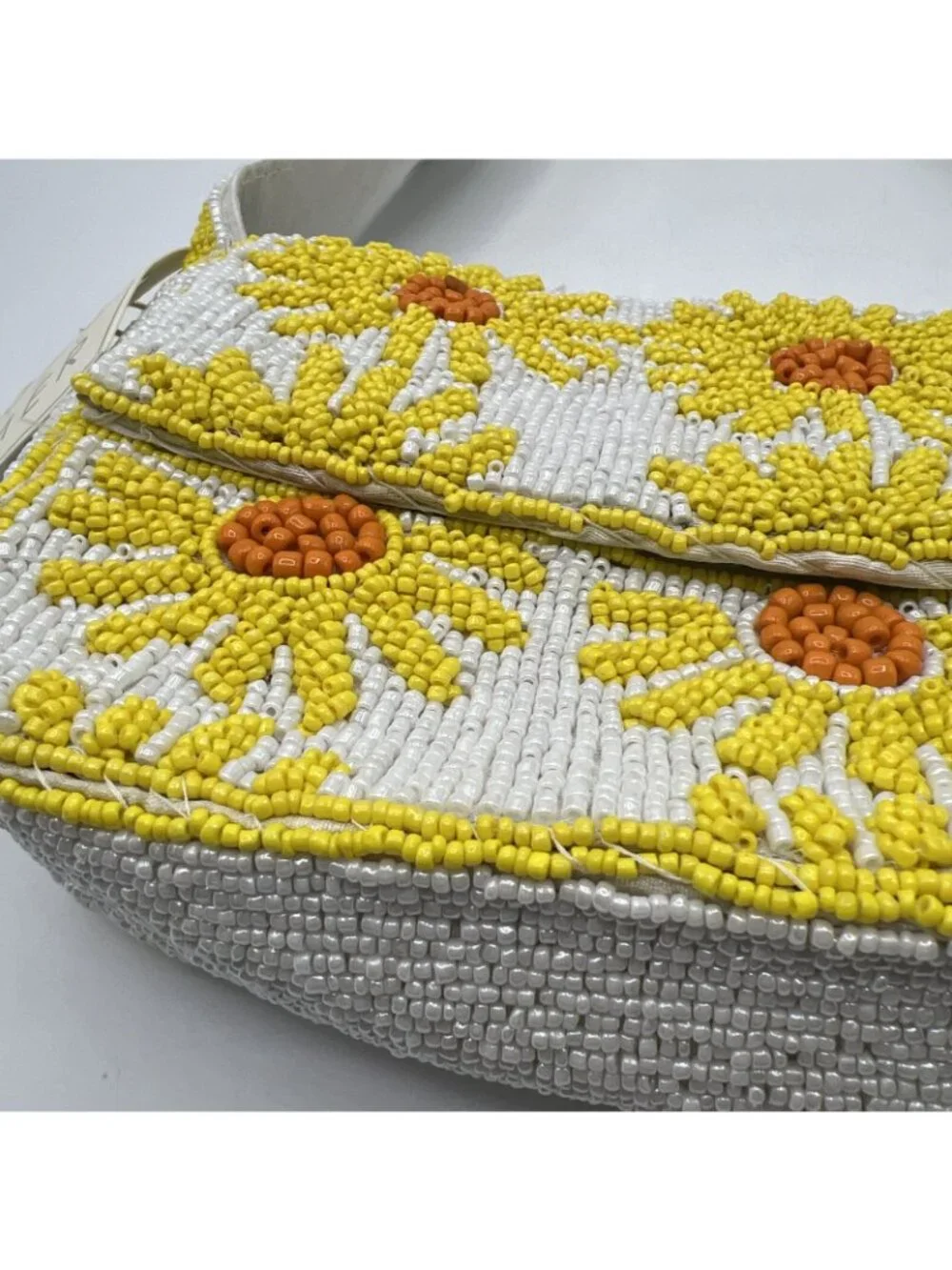 SOL and MER Beaded Sunflower Daisy Floral Baguette Bag Purse Yellow NWT Viral