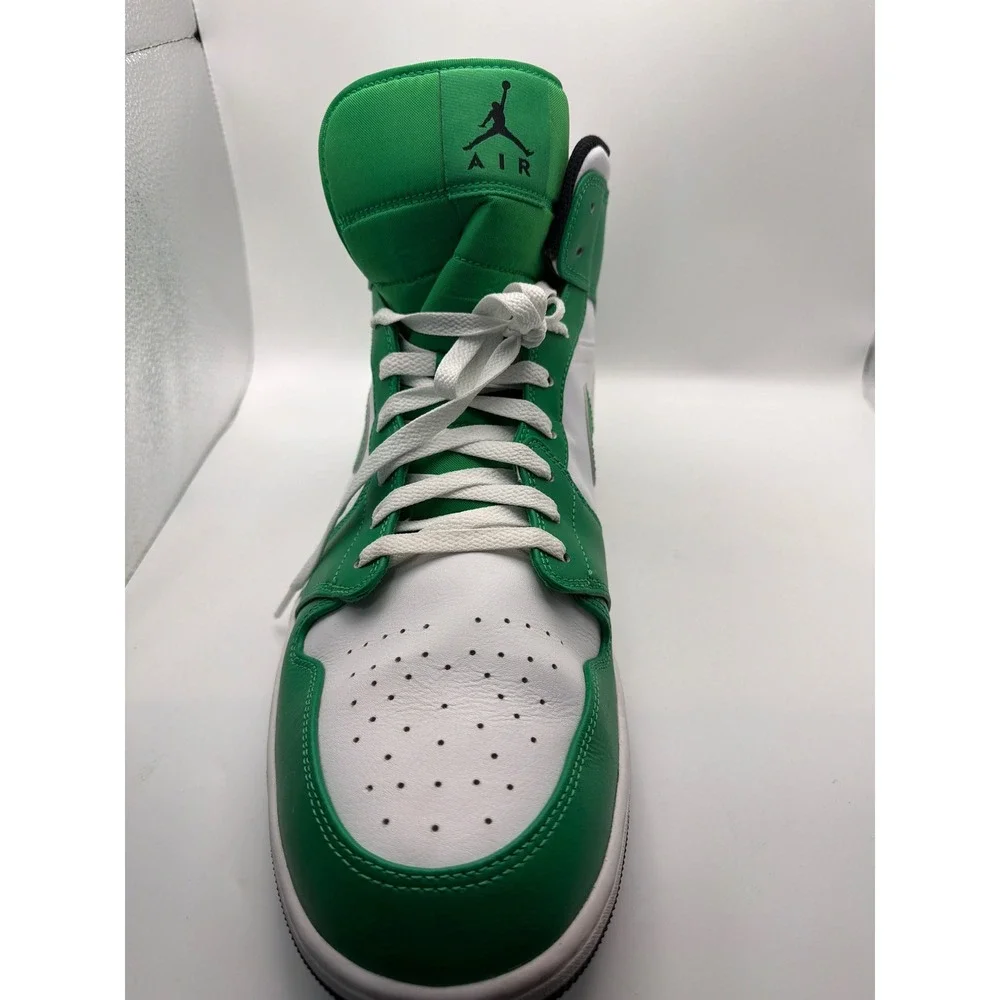 Jordan mid lucky