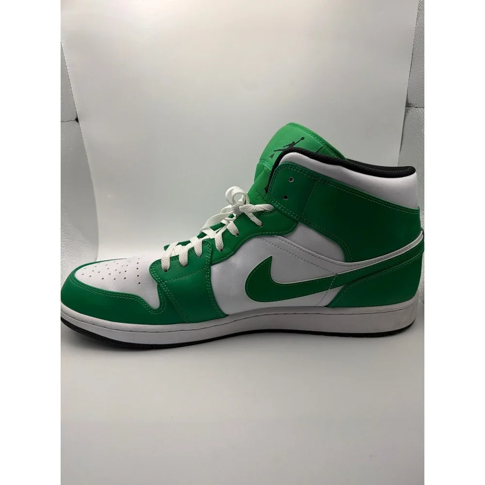 Jordan mid lucky