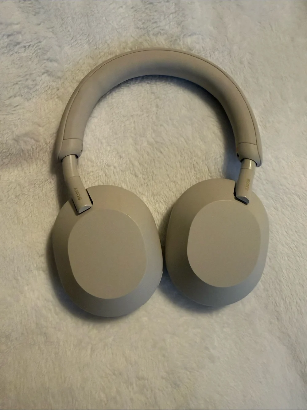 Sony WH-1000XM5 Wireless Bluetooth Over-Ear Headphones Beige w/o Case