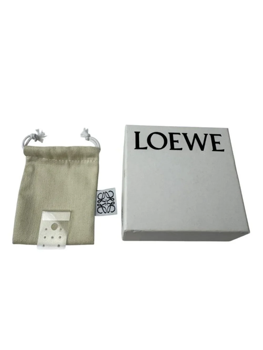 Loewe their not materials