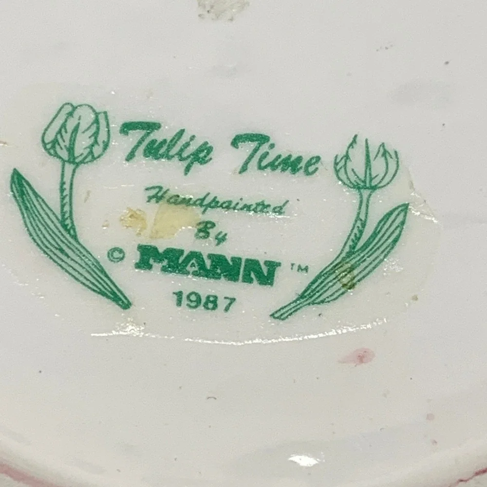 Mann Tulip Time Handpainted Ceramic Vase Planter 1987‎ Pink White Vintage