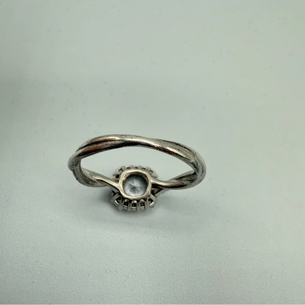 N/A faux engagement