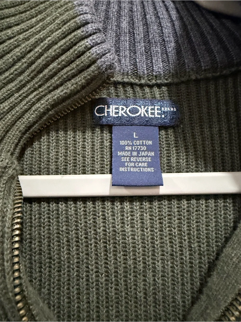 Cherokee men’s olive