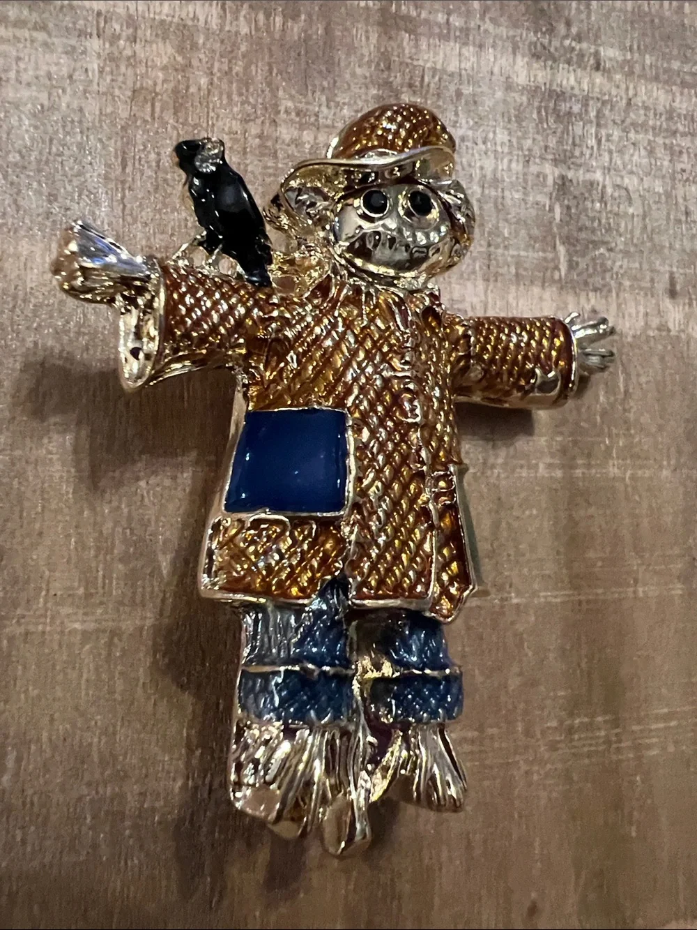 3/$18 Gold Scarecrow Decorative Pin with Blue and Green Accents Lot 6050